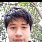 Universitario da clases de Matemáticas para primaria y secundaria